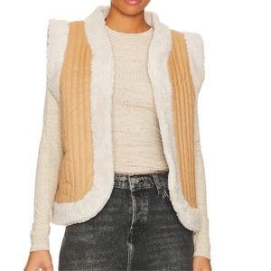 SPELL Belladonna Reversible Faux Shearling
Vest Tan Size Medium.